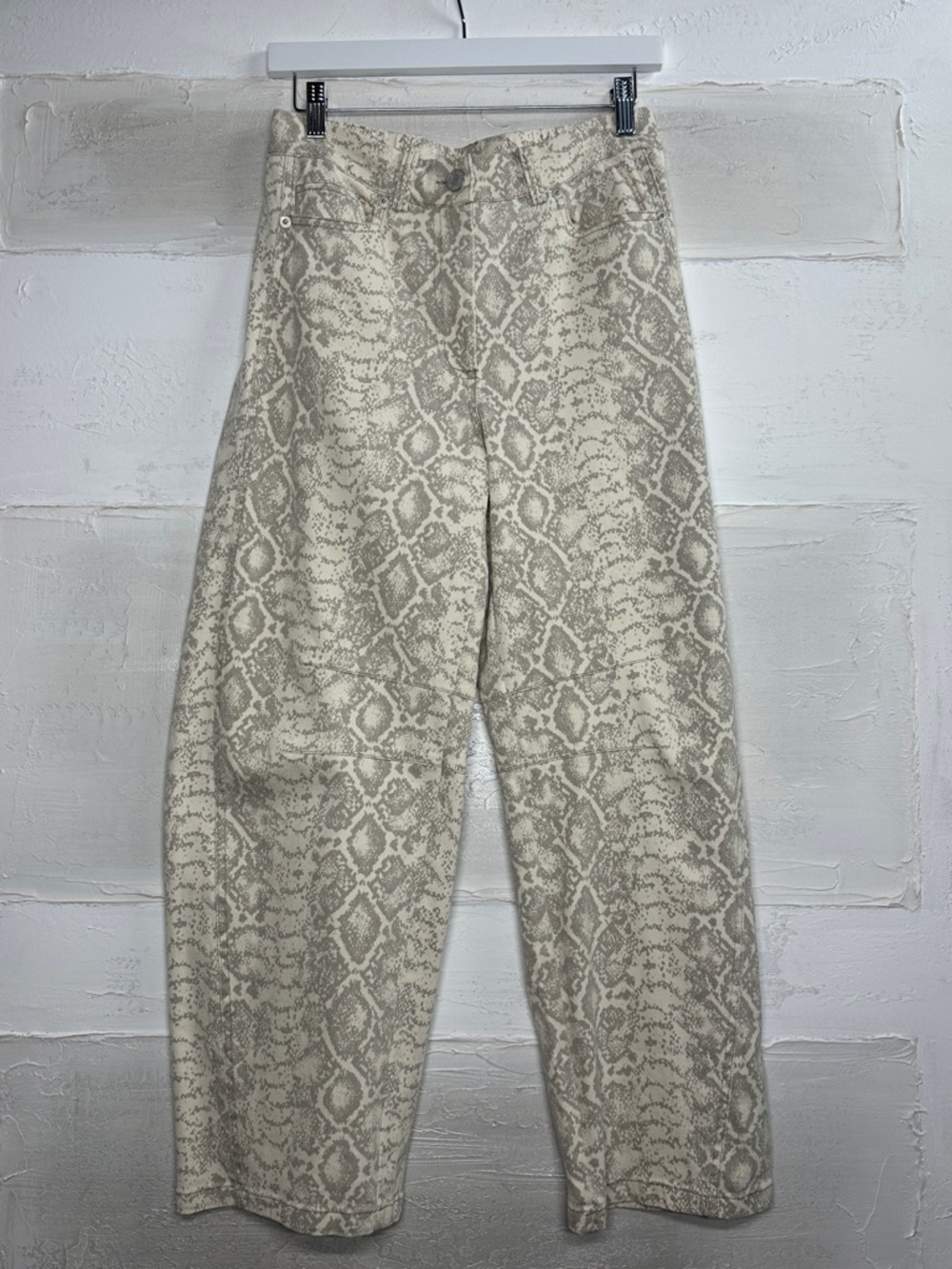 New with tags. Skies are Blue barrel jeans. Snakeskin